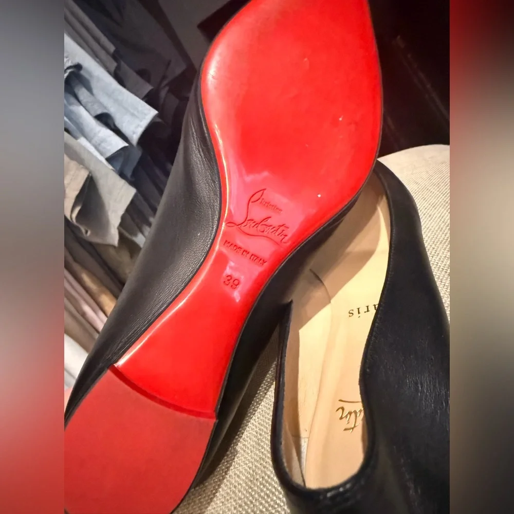 Christian Louboutin Black Pointed Toe Flats Red Sole bottom Size 39 leather - Picture 10 of 11